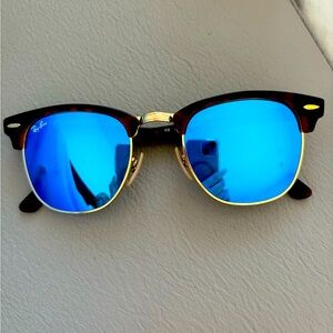 Rayban iconic clubmaster non Rx sunglasses 😎